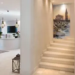 Aqa Palace 4*