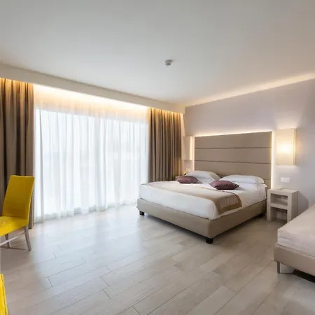 Aqa Palace 4*