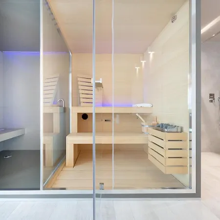 Aqa Palace ホテル