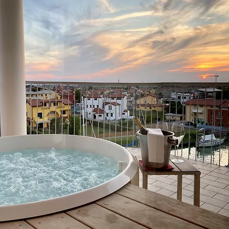 Aqa Palace Hotel 4*