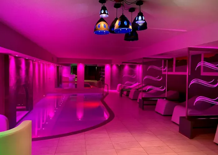 Aqa Palace Отель 4*