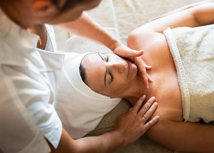 Отель Aqa Palace